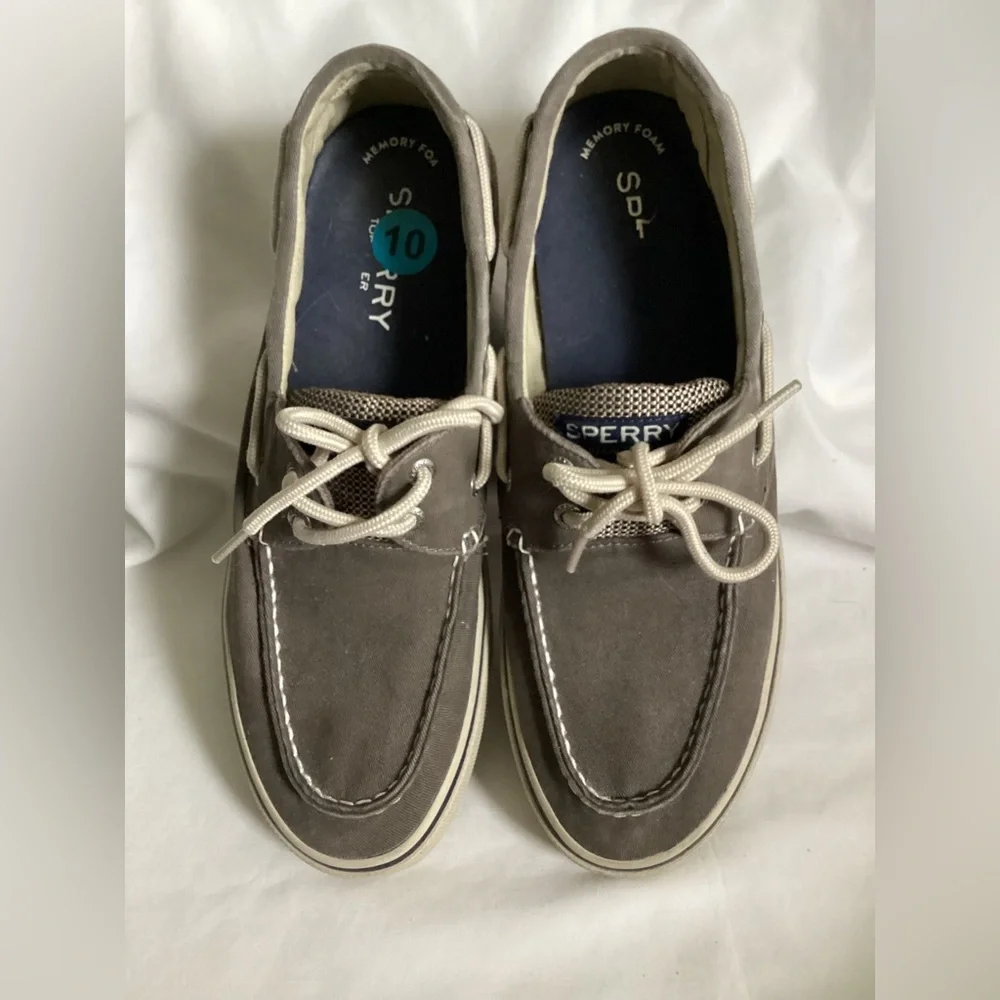 SPERRY Halyard Boat Shoes Sz 10 EUC